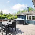 7 Person In Ulfborg-by Traum בית נופש