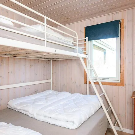 7 Person In Ulfborg-by Traum * Ulfborg